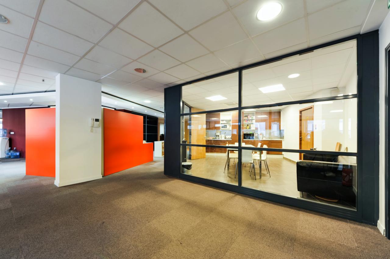 Bureau Saint-Maur-des-Fossés 542m² Vente bureau Saint-Maur-des-Fossés Val-de-Marne OVBUR2106999 3